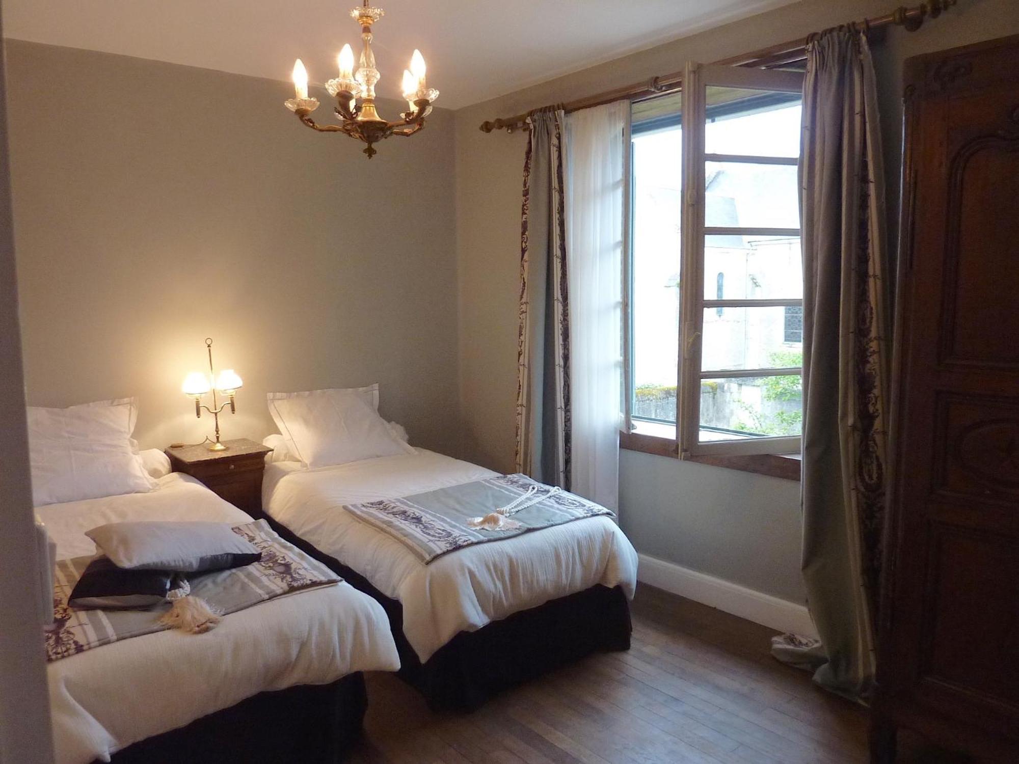 Le Logis Alexandra Bnb La Trimouille Esterno foto