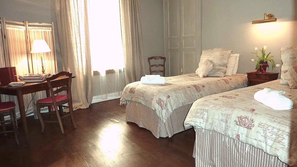 Le Logis Alexandra Bnb La Trimouille Camera foto